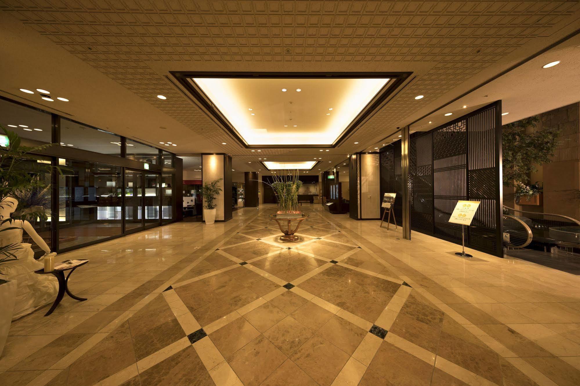 Kkr Hotel Kumamoto Luaran gambar